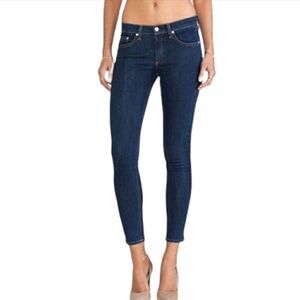 RAG & BONE Capri skinny jeans in medium
Indigo wash Cypress size 24